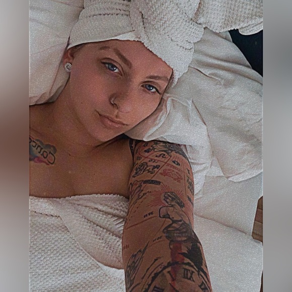 Meet your posher - Picture 9 of 9